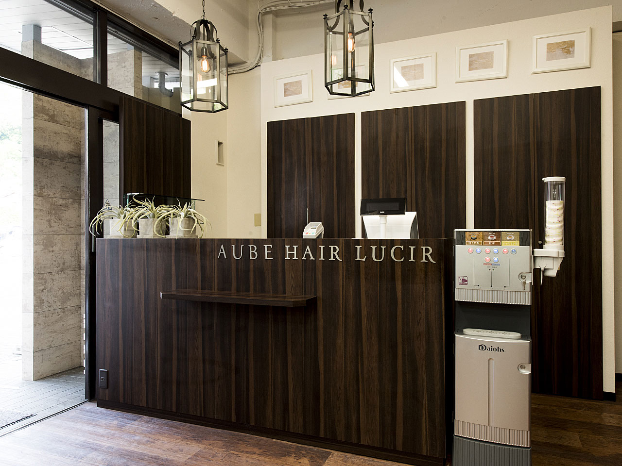 Aube Hair Lucir ルシール 広島大町店 Aube Hair Group オーブヘア 美容院 美容室 Aube Hair Lucir ルシール 広島大町店 Aube Hair Group オーブヘア 美容院 美容室