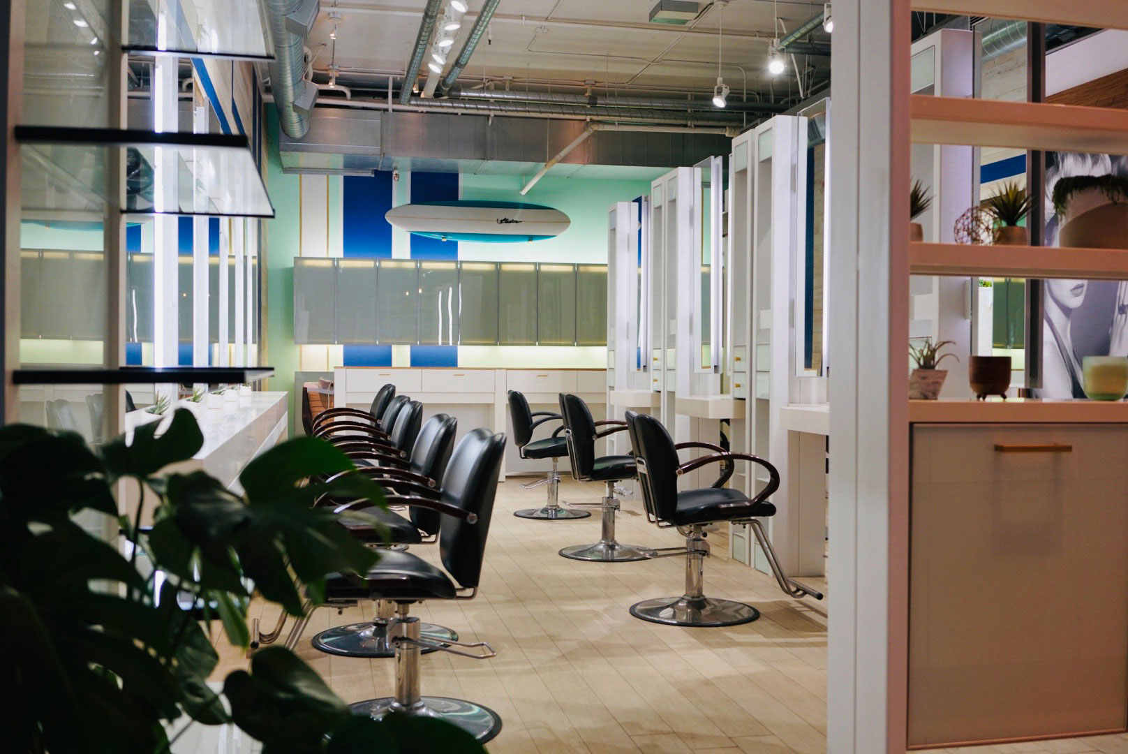 Aube Hair Salon アメリカ ロサンゼルス店 Aube Hair Group オーブヘア 美容院 美容室 Aube Hair Salon アメリカ ロサンゼルス店 Aube Hair Group オーブヘア 美容院 美容室