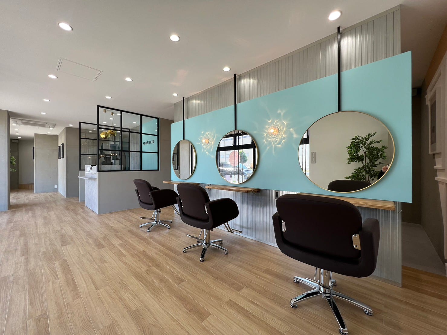 AUBE HAIR ice(アイス)【刈草店】 | AUBE HAIR GROUP（オーブヘア